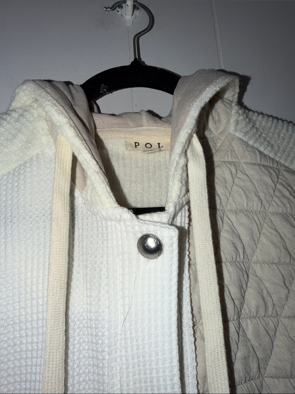 POL Quilted Contrast Hooded Jacket in Cream & Taupe Size L - Picture 6 of 14